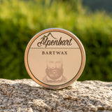 Bartwax: Veganes, bio Bartwachs für flexibles Bartstyling.